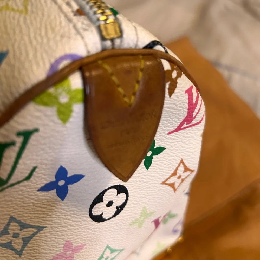 241. Louis Vuitton White Murakami Speedy 30 - Picture 6 of 12